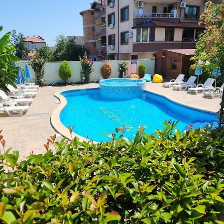Mirana Family Hotel Burgas ภายนอก รูปภาพ