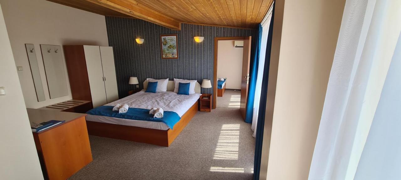 Mirana Family Hotel Burgas ภายนอก รูปภาพ