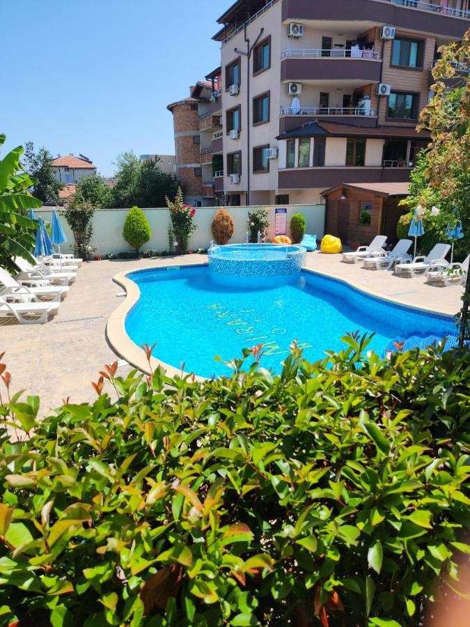 Mirana Family Hotel Burgas ภายนอก รูปภาพ