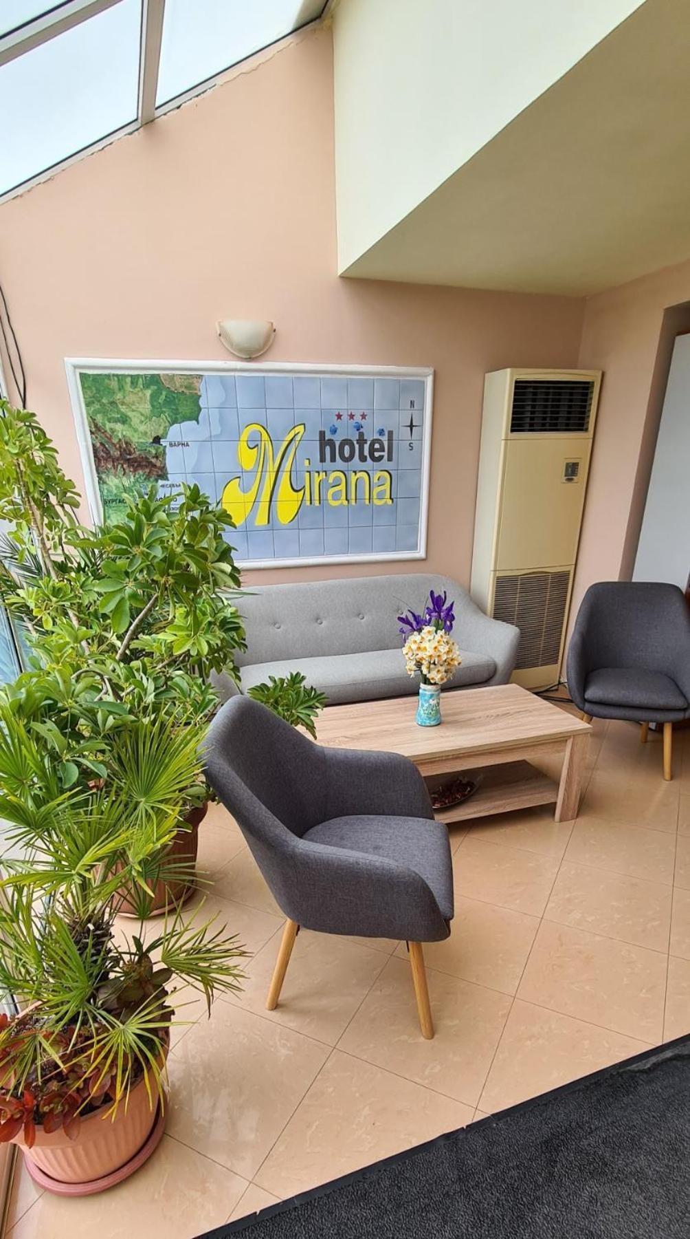Mirana Family Hotel Burgas ภายนอก รูปภาพ