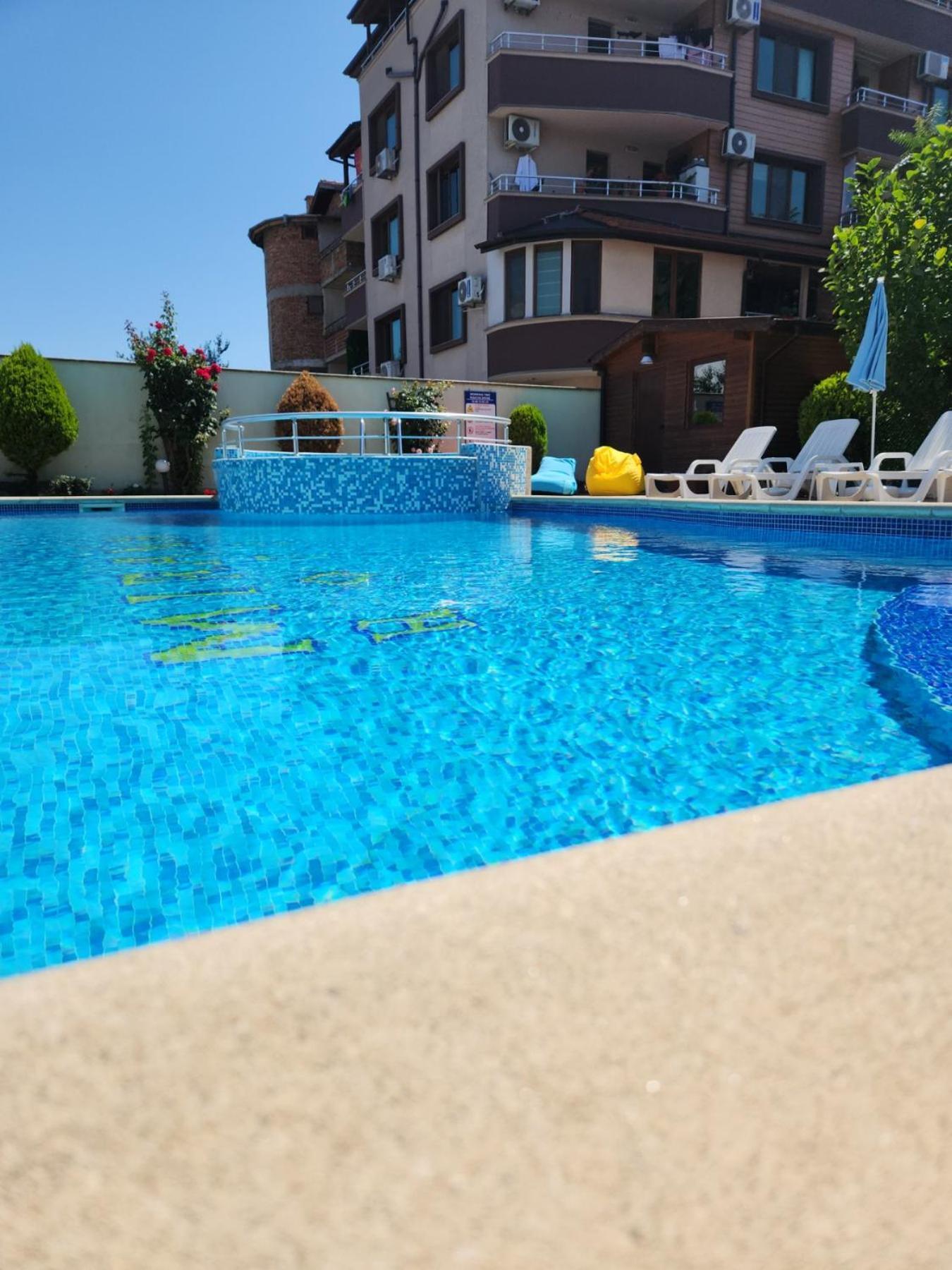 Mirana Family Hotel Burgas ภายนอก รูปภาพ
