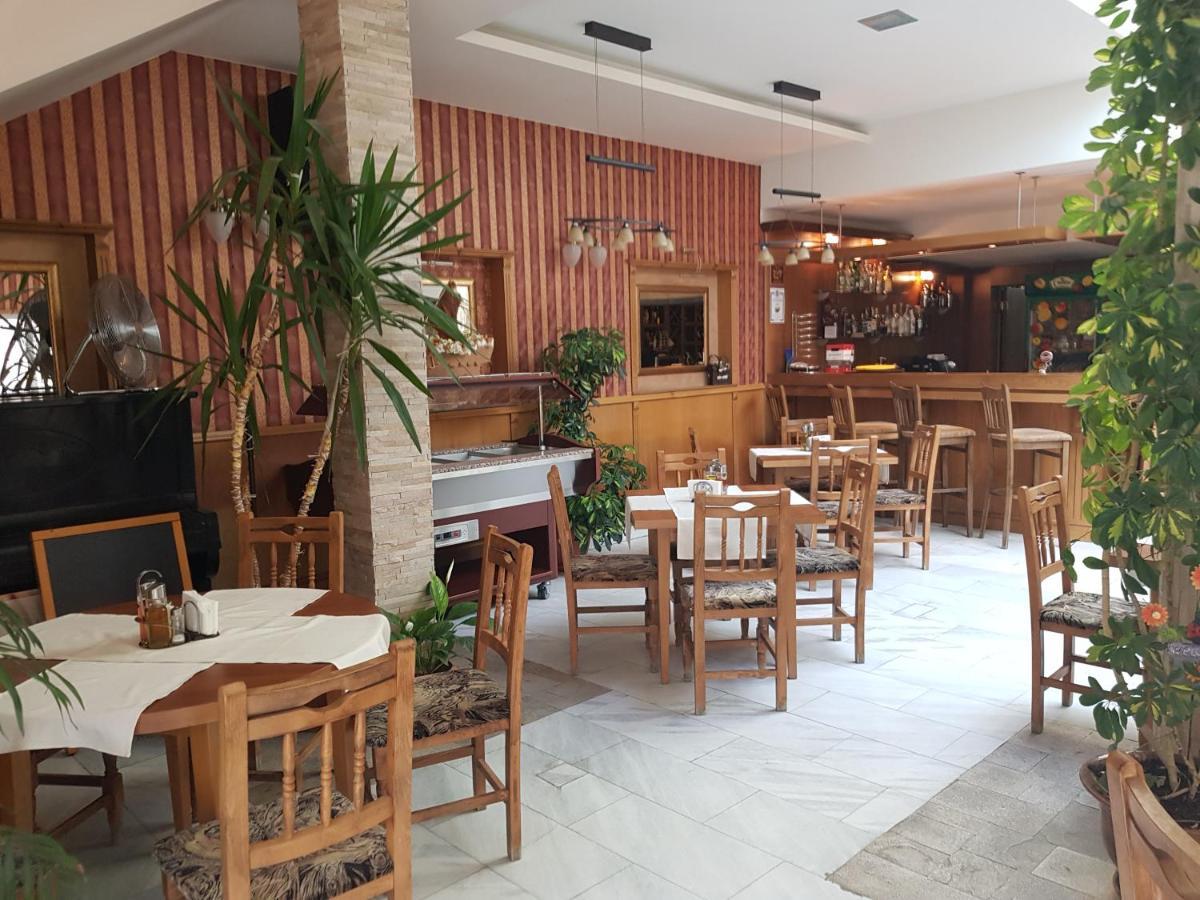 Mirana Family Hotel Burgas ภายนอก รูปภาพ