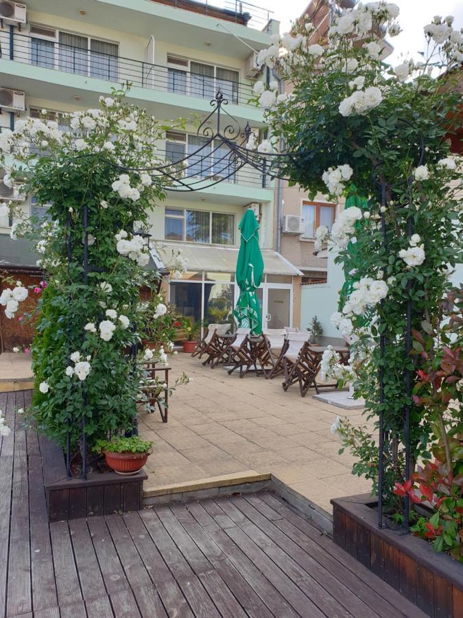 Mirana Family Hotel Burgas ภายนอก รูปภาพ