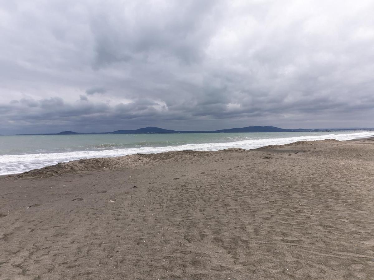Mirana Family Hotel Burgas ภายนอก รูปภาพ