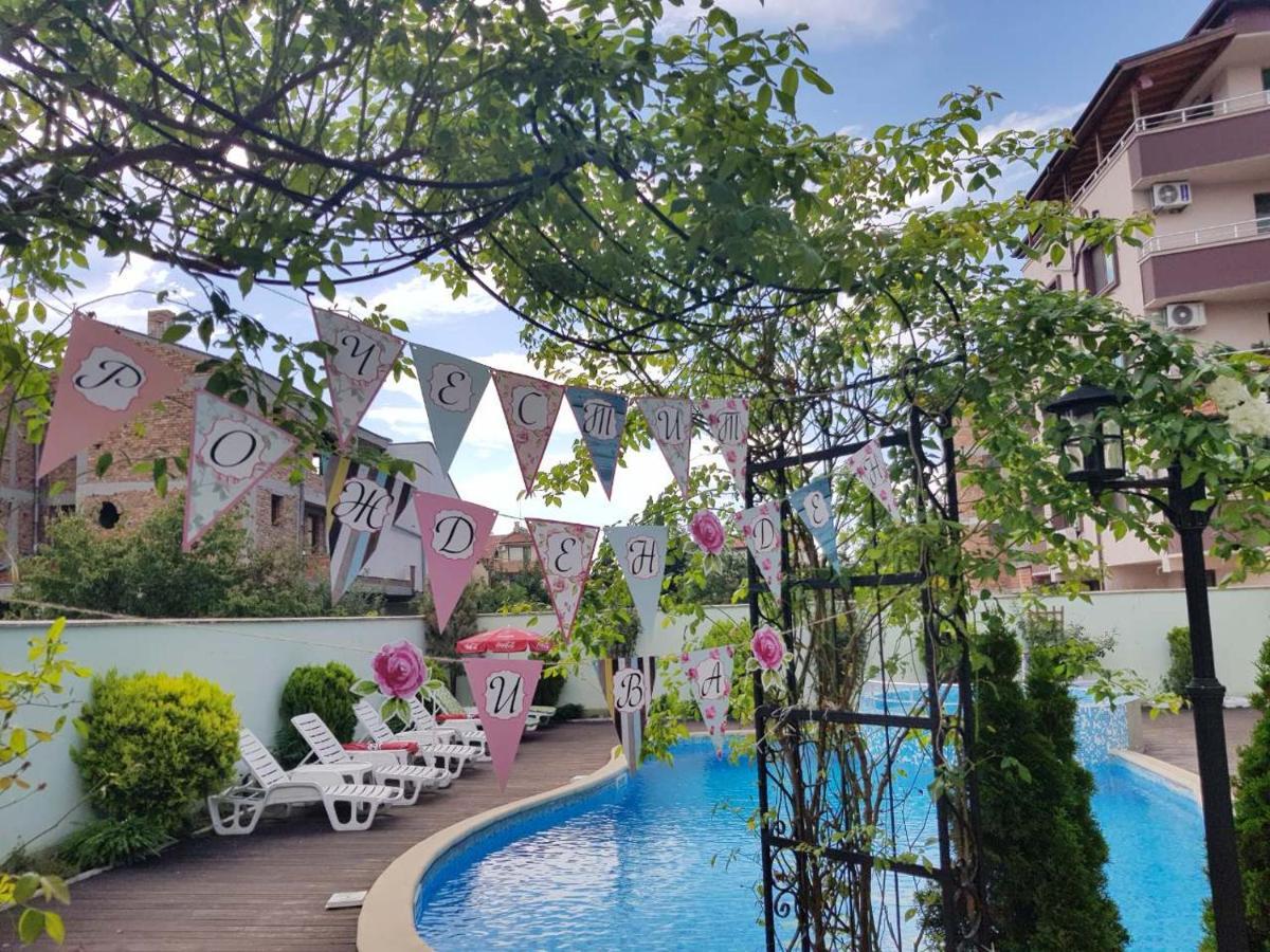 Mirana Family Hotel Burgas ภายนอก รูปภาพ